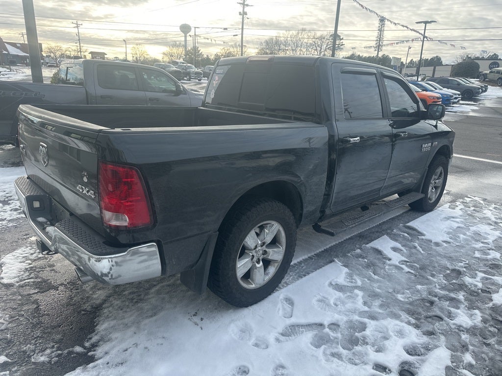 2017 RAM 1500 Big Horn Crew Cab 4x4 5'7' Box