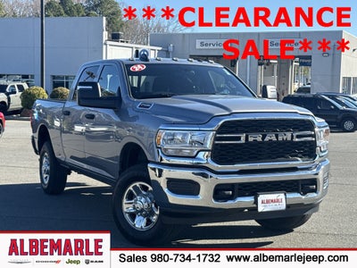 2024 RAM 2500 Tradesman Crew Cab 4x4 6'4' Box