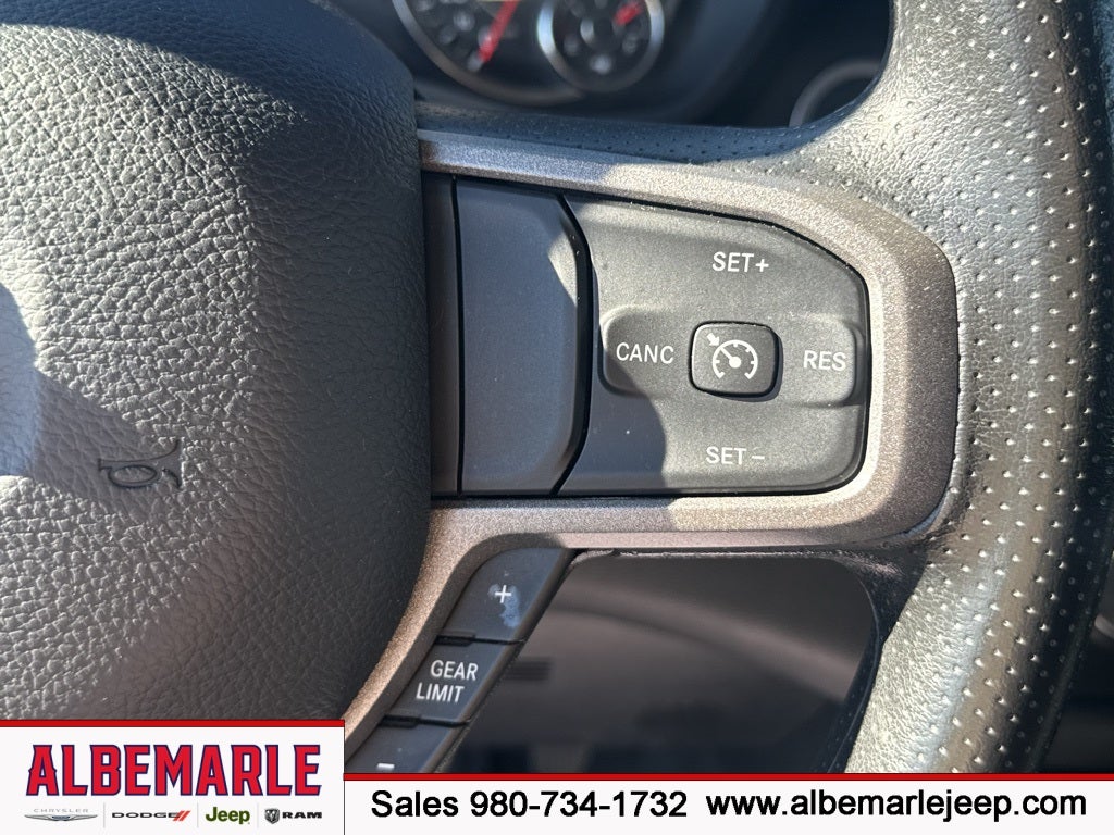 2024 RAM 2500 Tradesman Crew Cab 4x4 6'4' Box