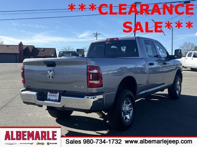2024 RAM 2500 Tradesman Crew Cab 4x4 6'4' Box