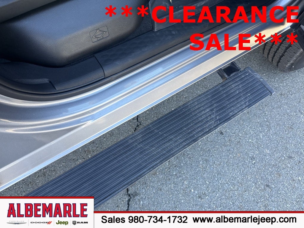 2024 RAM 2500 Tradesman Crew Cab 4x4 6'4' Box