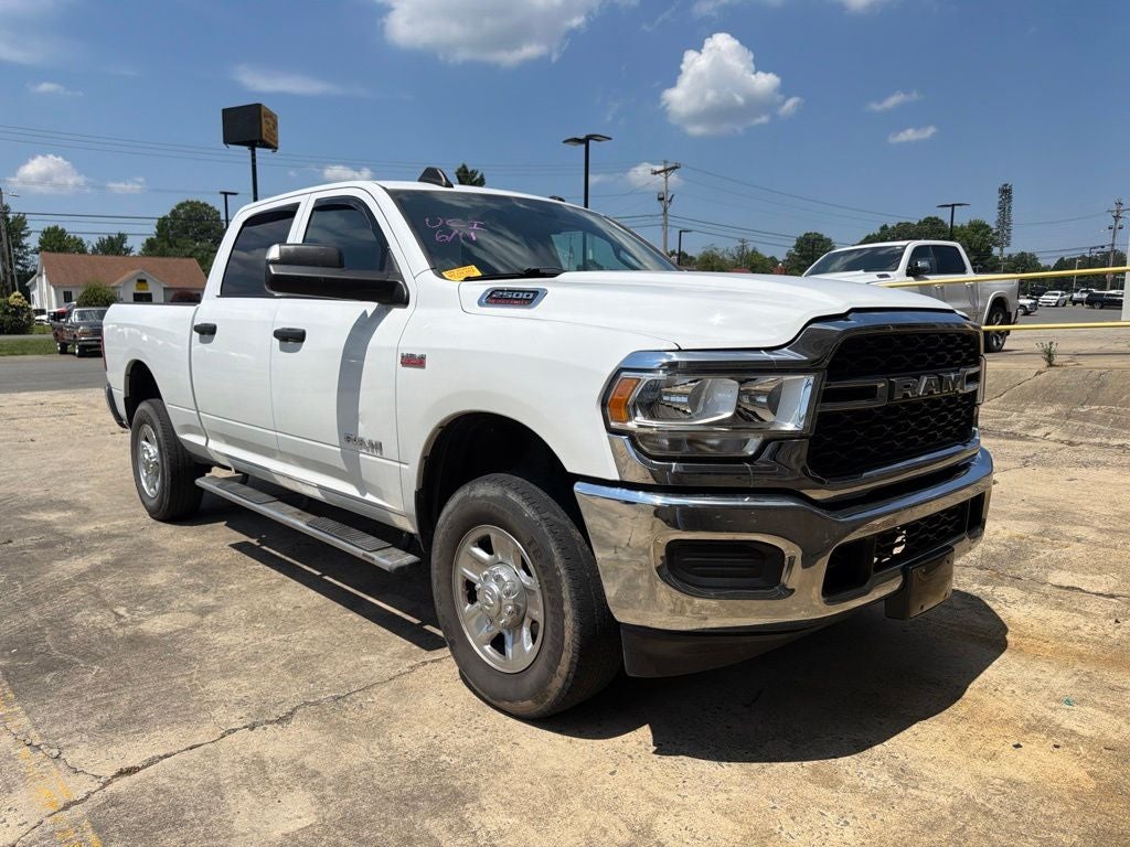 2022 RAM 2500 Tradesman Crew Cab 4x4 6'4' Box