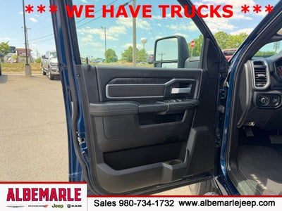 2024 RAM 2500 Big Horn Crew Cab 4x4 6'4' Box