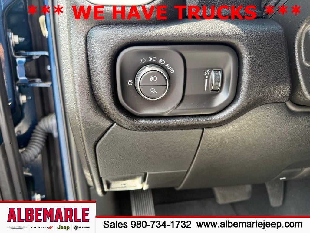 2024 RAM 2500 Big Horn Crew Cab 4x4 6'4' Box