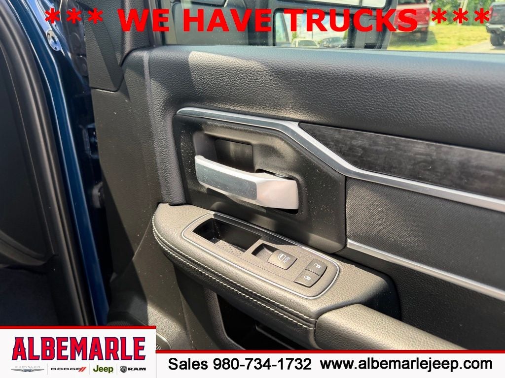 2024 RAM 2500 Big Horn Crew Cab 4x4 6'4' Box