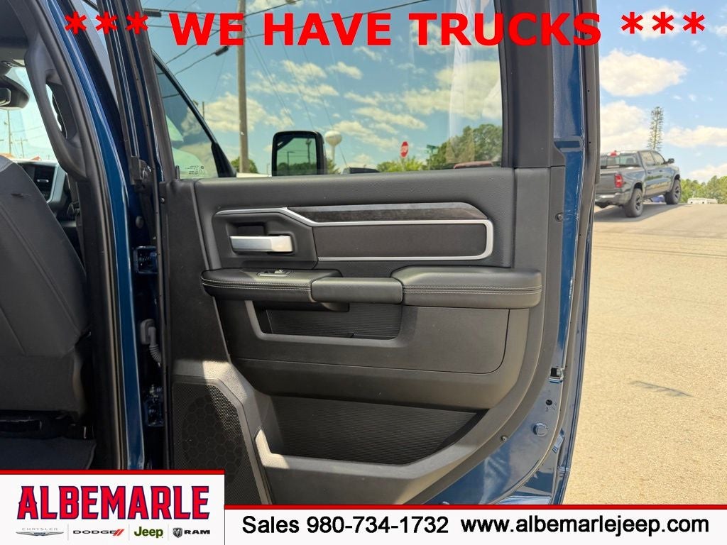 2024 RAM 2500 Big Horn Crew Cab 4x4 6'4' Box