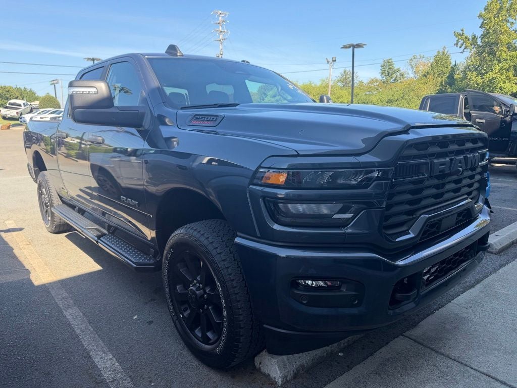 2025 RAM 2500 Big Horn Crew Cab 4x4 6'4' Box