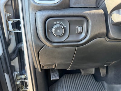 2022 RAM 2500 Big Horn Crew Cab 4x4 6'4' Box