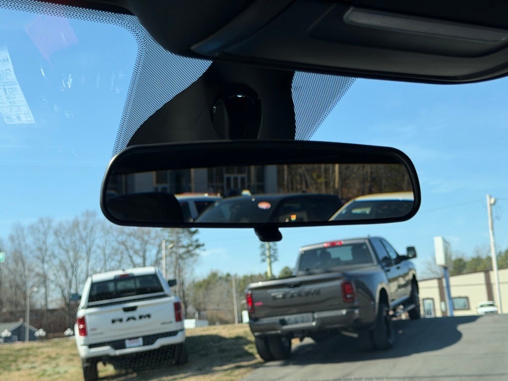 2022 RAM 2500 Big Horn Crew Cab 4x4 6'4' Box