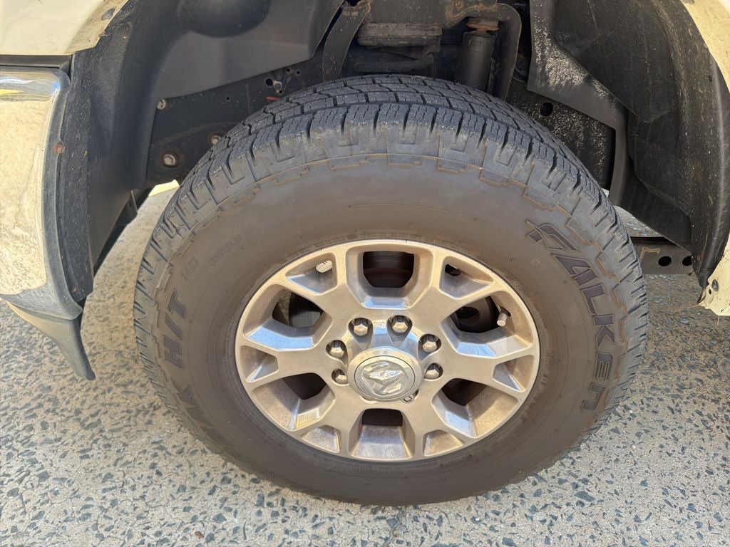 2019 RAM 2500 Laramie Crew Cab 4x4 6'4' Box