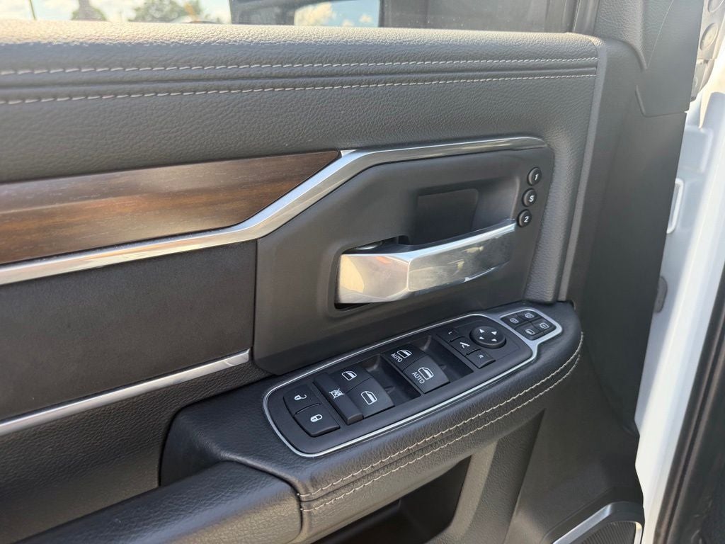 2024 RAM 2500 Laramie Crew Cab 4x4 6'4' Box
