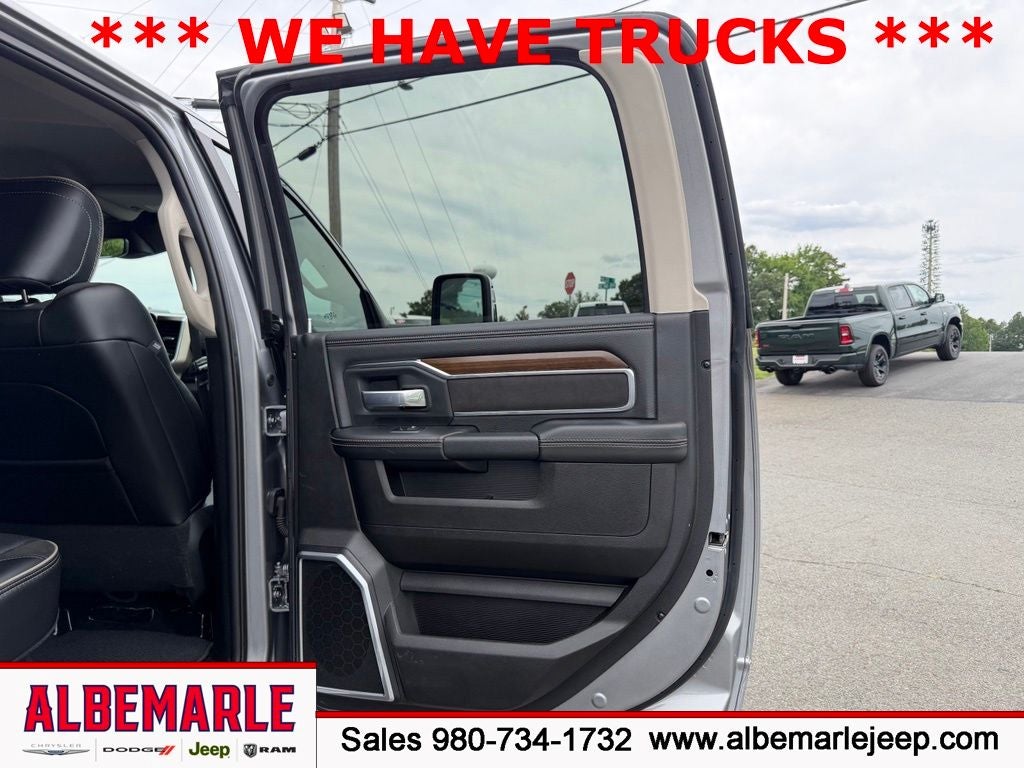 2024 RAM 2500 Laramie Crew Cab 4x4 6'4' Box