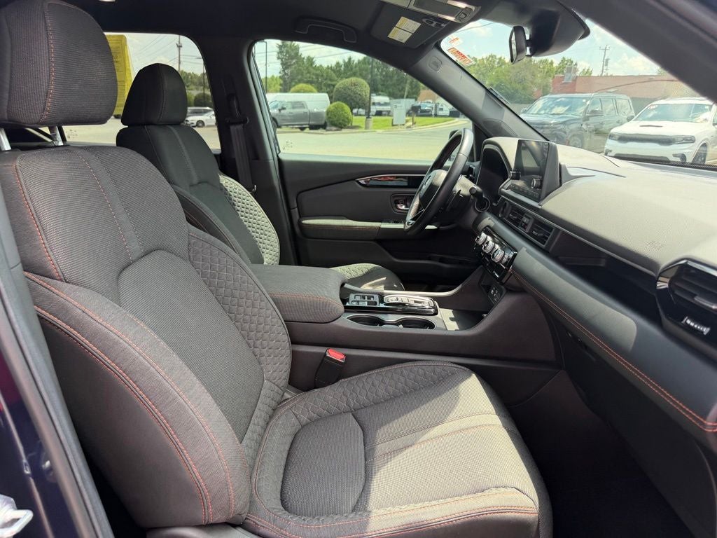 2025 Honda Pilot Sport