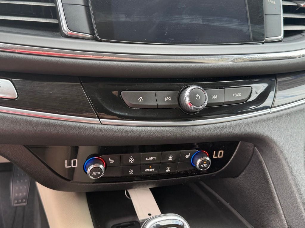 2020 Buick Enclave FWD Essence