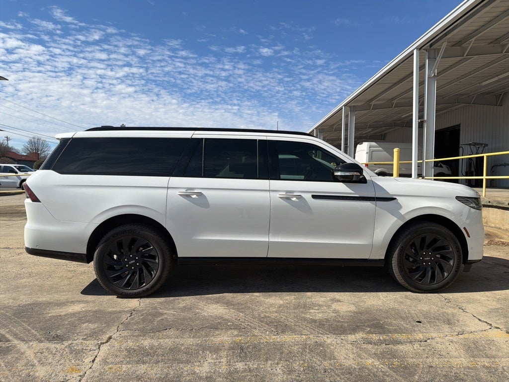 2025 Lincoln Navigator Reserve L