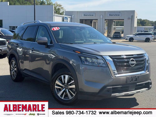 2025 Nissan Pathfinder SL FWD