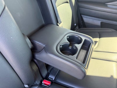 2025 Nissan Pathfinder SL FWD