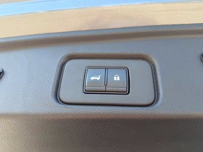 2025 Nissan Pathfinder SL FWD