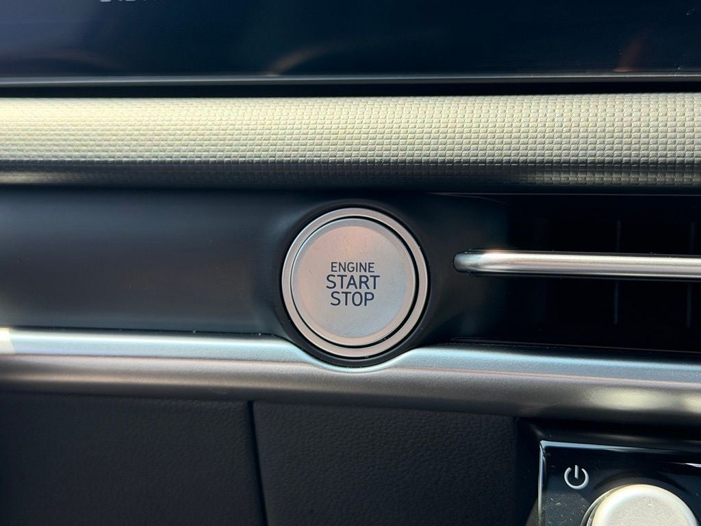 2025 Hyundai Santa Cruz SEL Activity