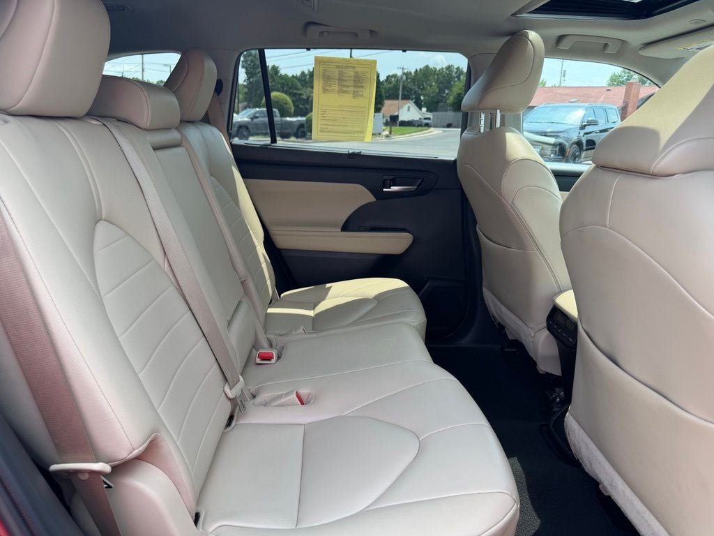 2023 Toyota Highlander XLE