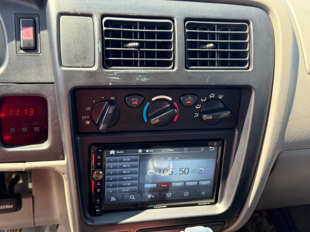2004 Toyota Tacoma Base V6