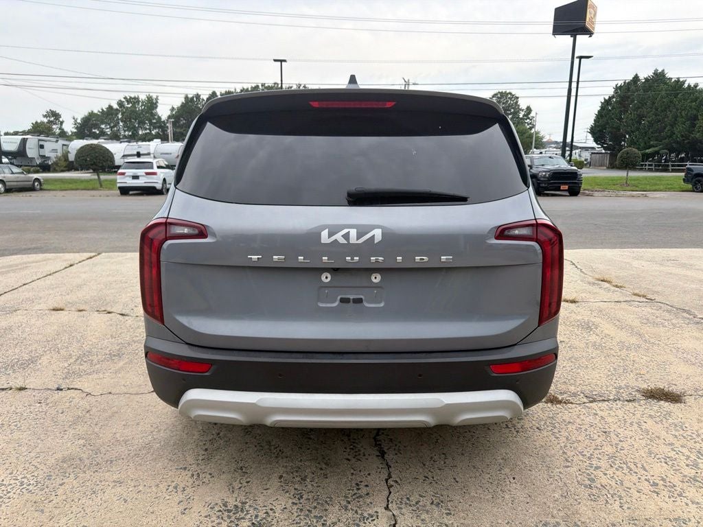 2022 Kia Telluride LX