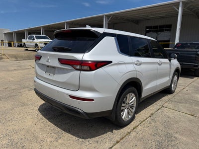 2023 Mitsubishi Outlander ES 2.5 2WD