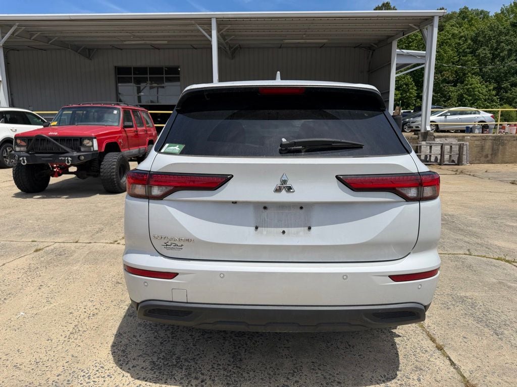 2023 Mitsubishi Outlander ES 2.5 2WD