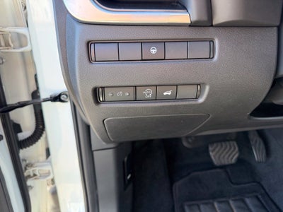 2025 Nissan Rogue SV FWD