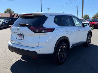 2025 Nissan Rogue SV FWD