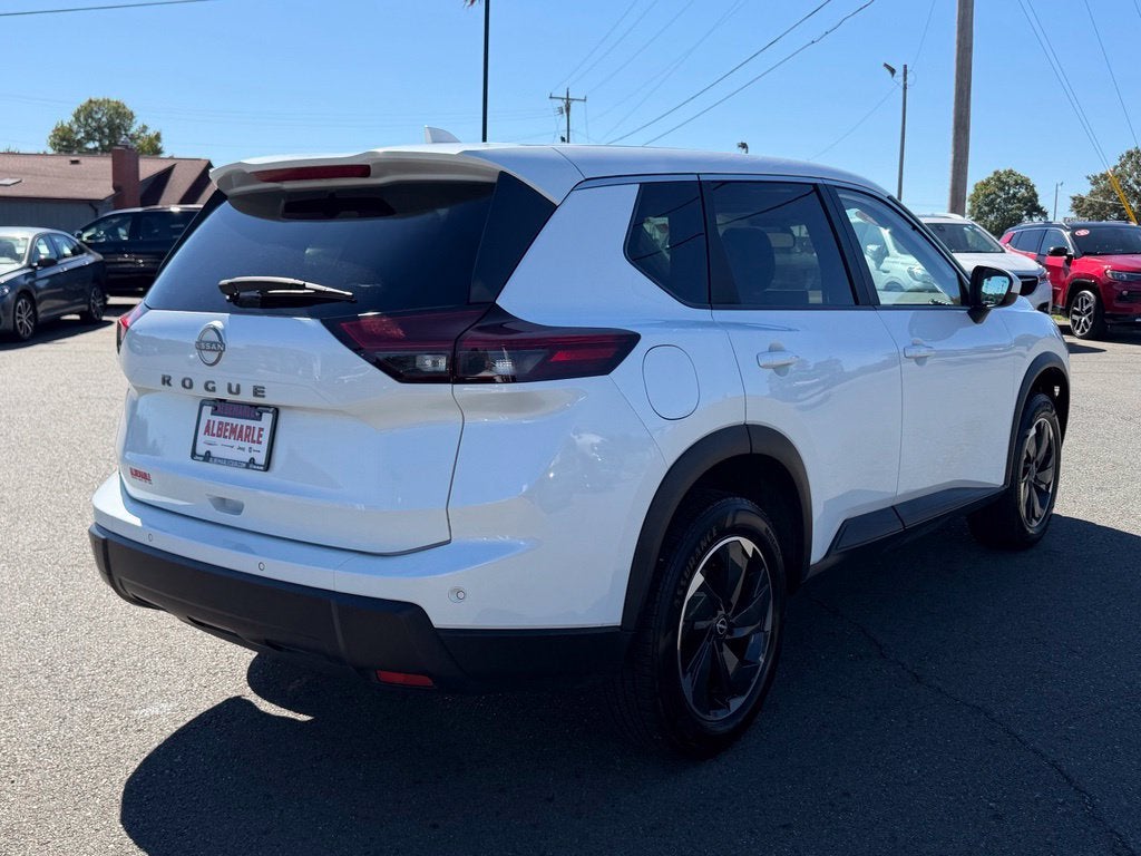 2025 Nissan Rogue SV FWD