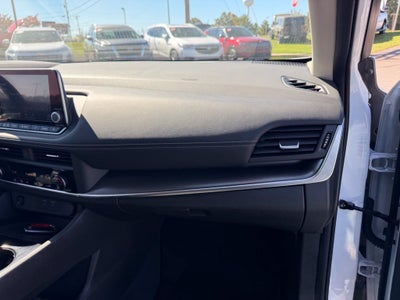 2025 Nissan Rogue SV FWD