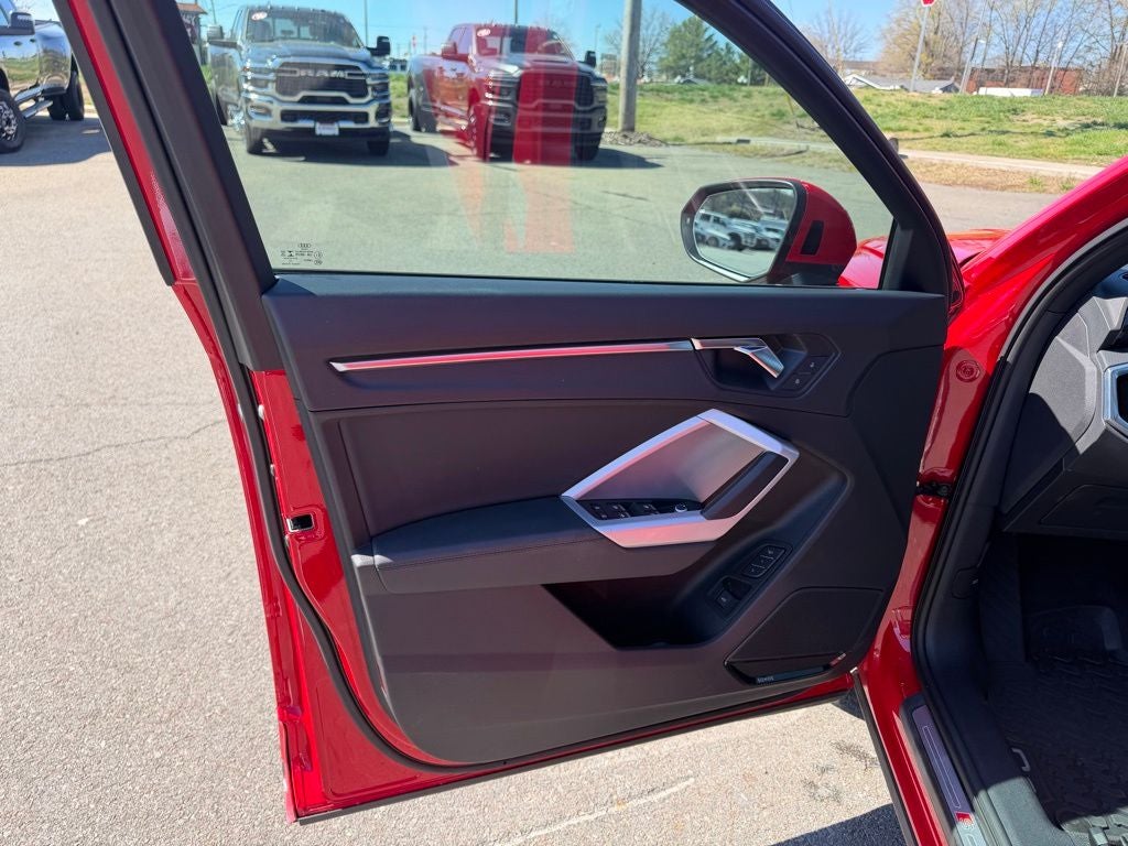 2023 Audi Q3 Premium Plus 45 TFSI S line quattro Tiptronic