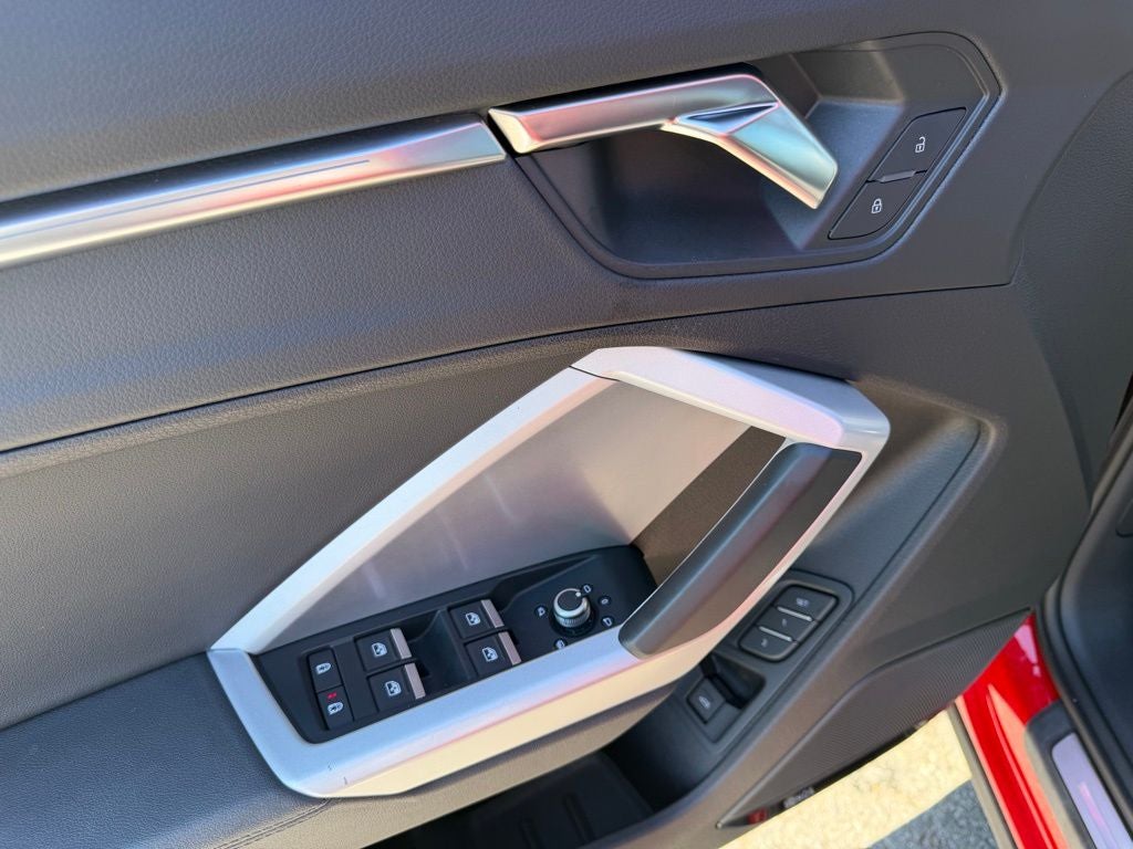 2023 Audi Q3 Premium Plus 45 TFSI S line quattro Tiptronic