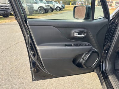 2023 Jeep Renegade Altitude 4x4