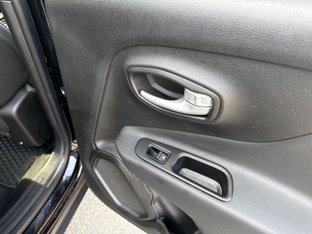 2023 Jeep Renegade Altitude 4x4