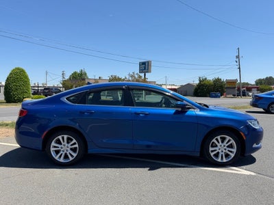 2016 Chrysler 200 Limited