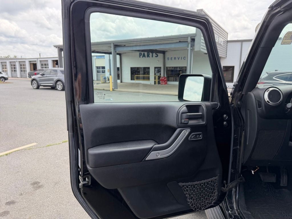 2016 Jeep Wrangler Unlimited Sahara