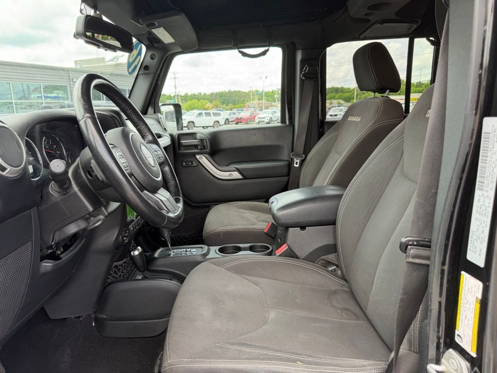 2016 Jeep Wrangler Unlimited Sahara
