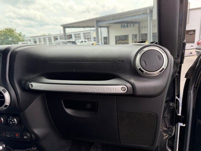2016 Jeep Wrangler Unlimited Sahara