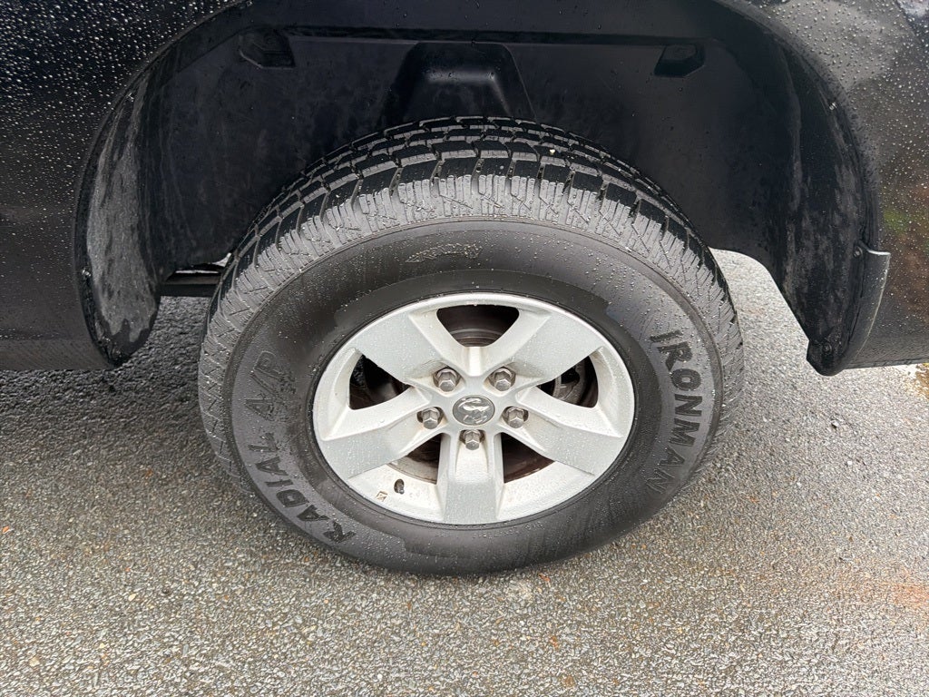 2024 RAM 1500 Classic SLT