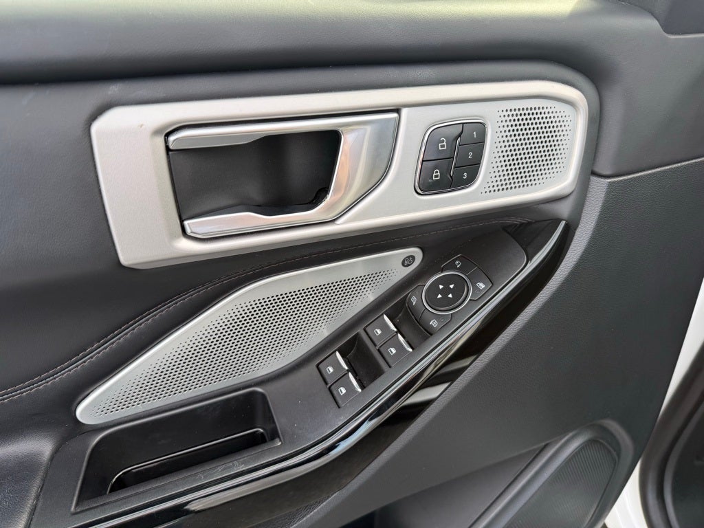 2021 Ford Explorer Platinum