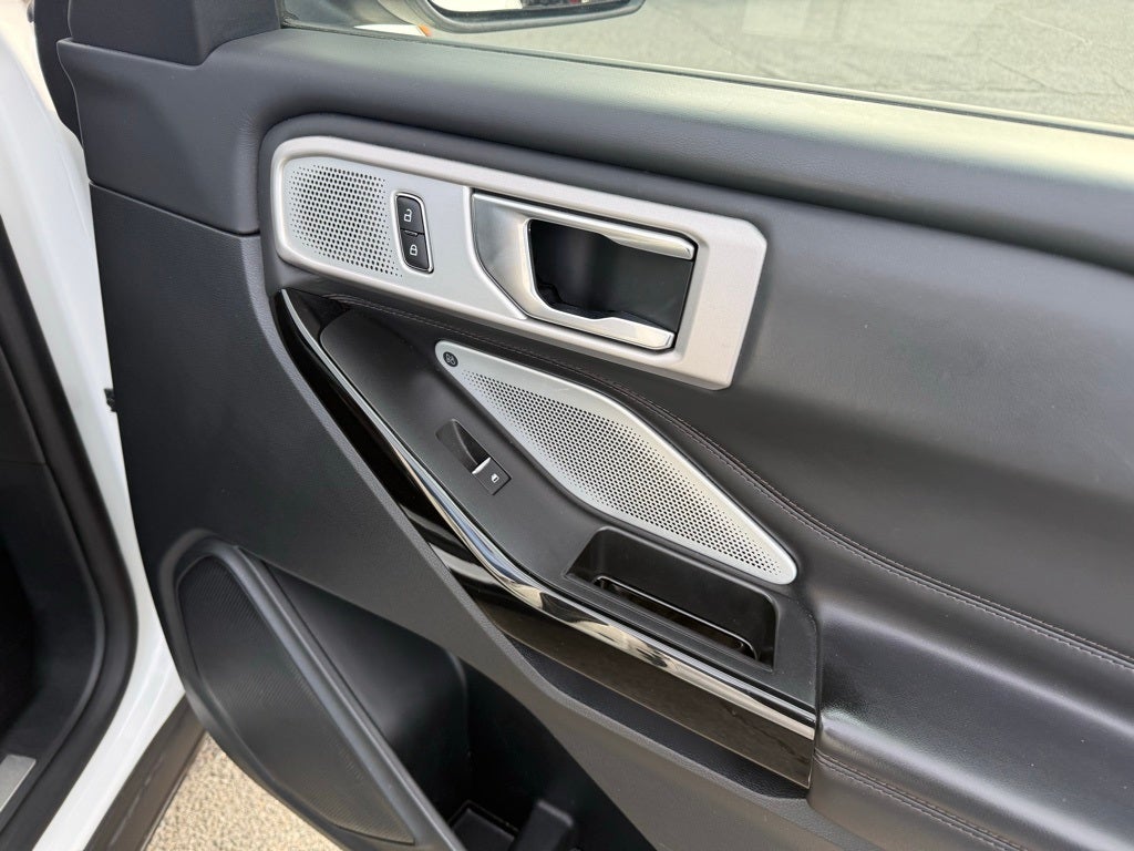 2021 Ford Explorer Platinum