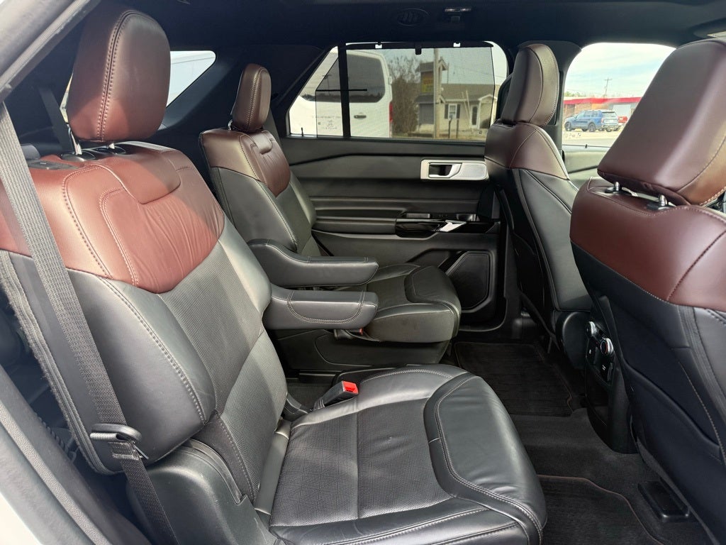 2021 Ford Explorer Platinum