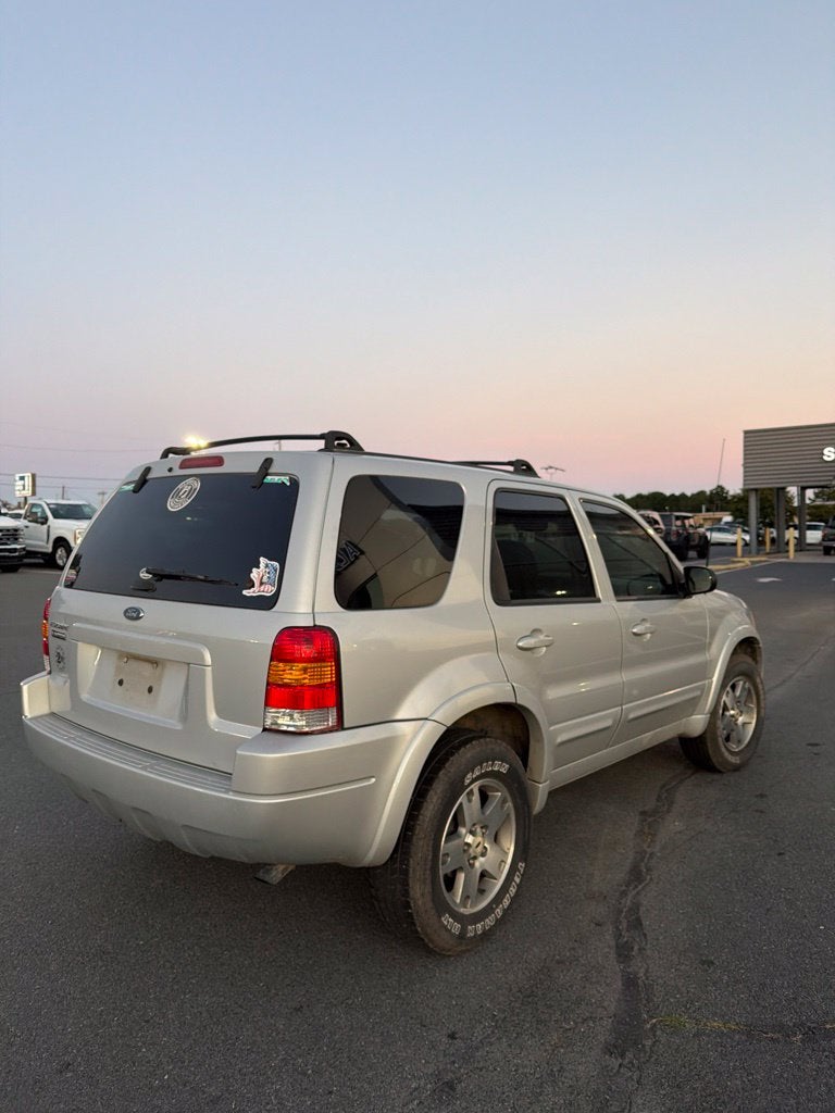 2004 Ford Escape Limited