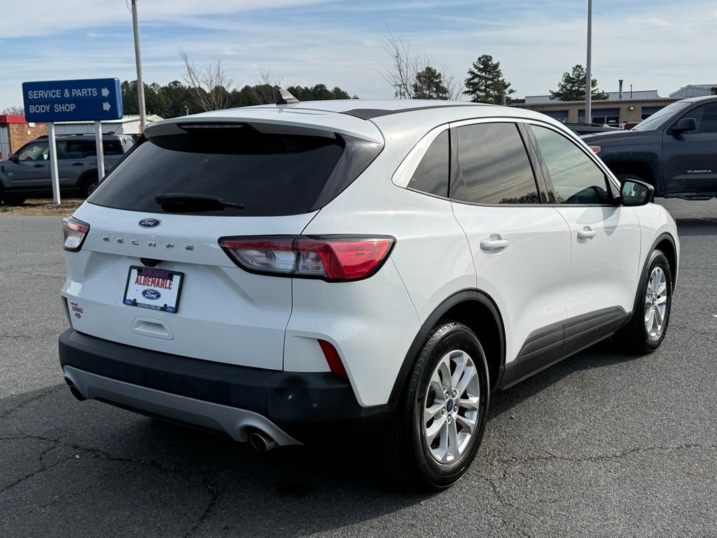 2022 Ford Escape SE