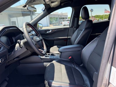 2025 Ford Escape Hybrid ST-Line Select