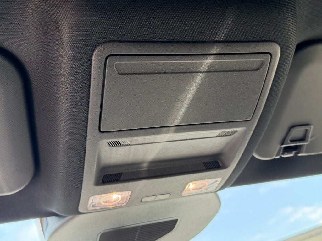 2025 Ford Escape Hybrid ST-Line Select