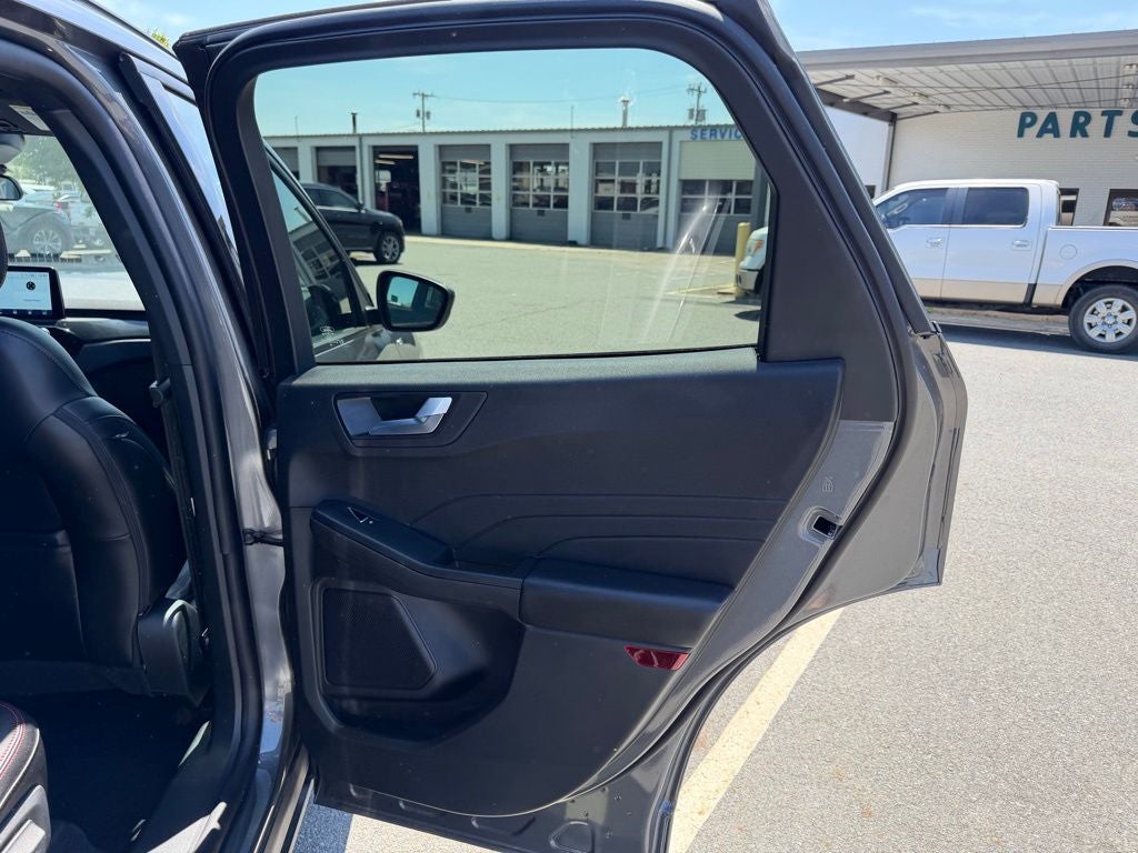 2025 Ford Escape Hybrid ST-Line Select