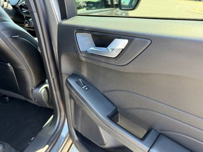 2025 Ford Escape Hybrid ST-Line Select